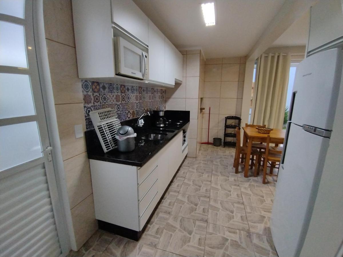 Residencial Bernardo 1 Dormitorio ฟลอเรียนอโปลิส ภายนอก รูปภาพ