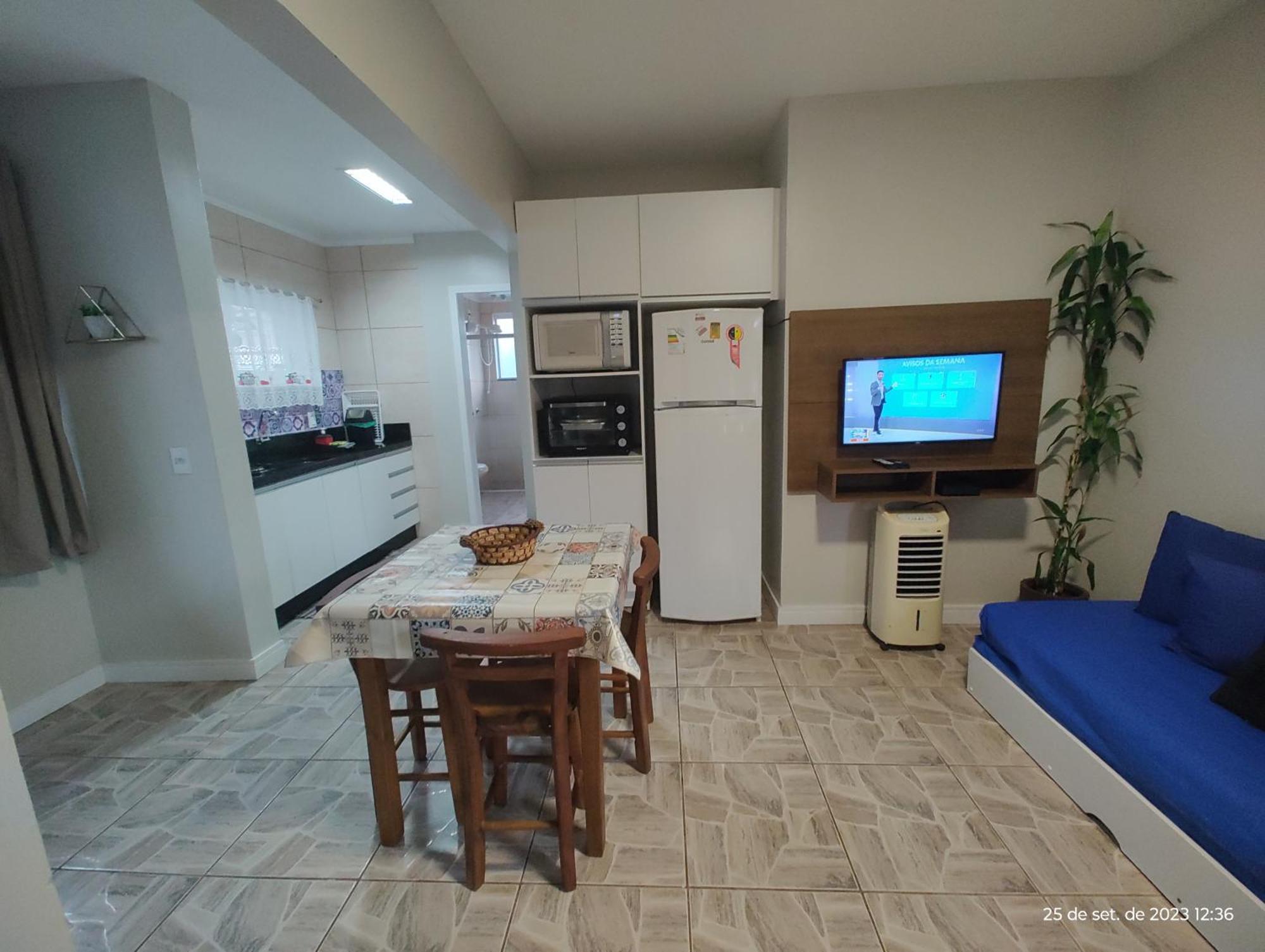 Residencial Bernardo 1 Dormitorio ฟลอเรียนอโปลิส ภายนอก รูปภาพ